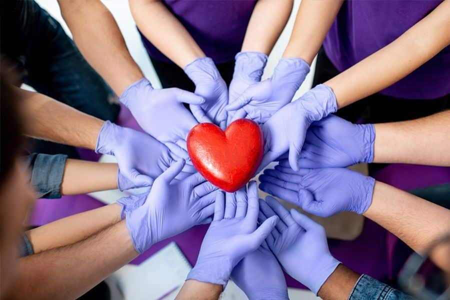 Gruppe IVF Life schließt Kooperation mit Reproductive Health Group