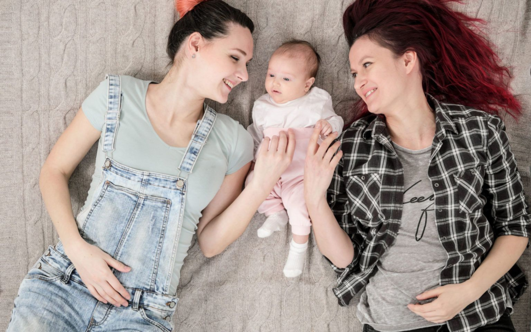 Ohne Mann schwanger werden: Kinderwunschbehandlungen für gleichgeschlechtliche Frauenpaare